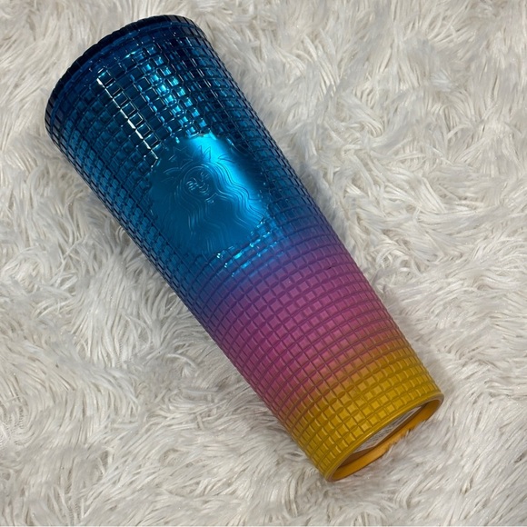 Starbucks 2023 Tim Singleton Rainbow Grid Ombre Pride ~ Venti Tumbler NWT - Picture 1 of 7